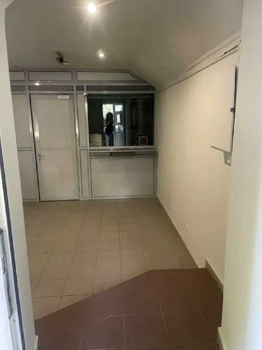 1877585799096542