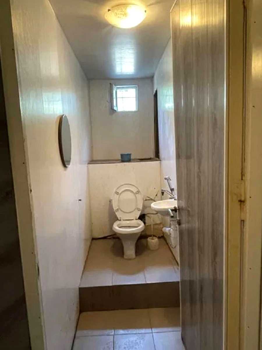 1877585799729446