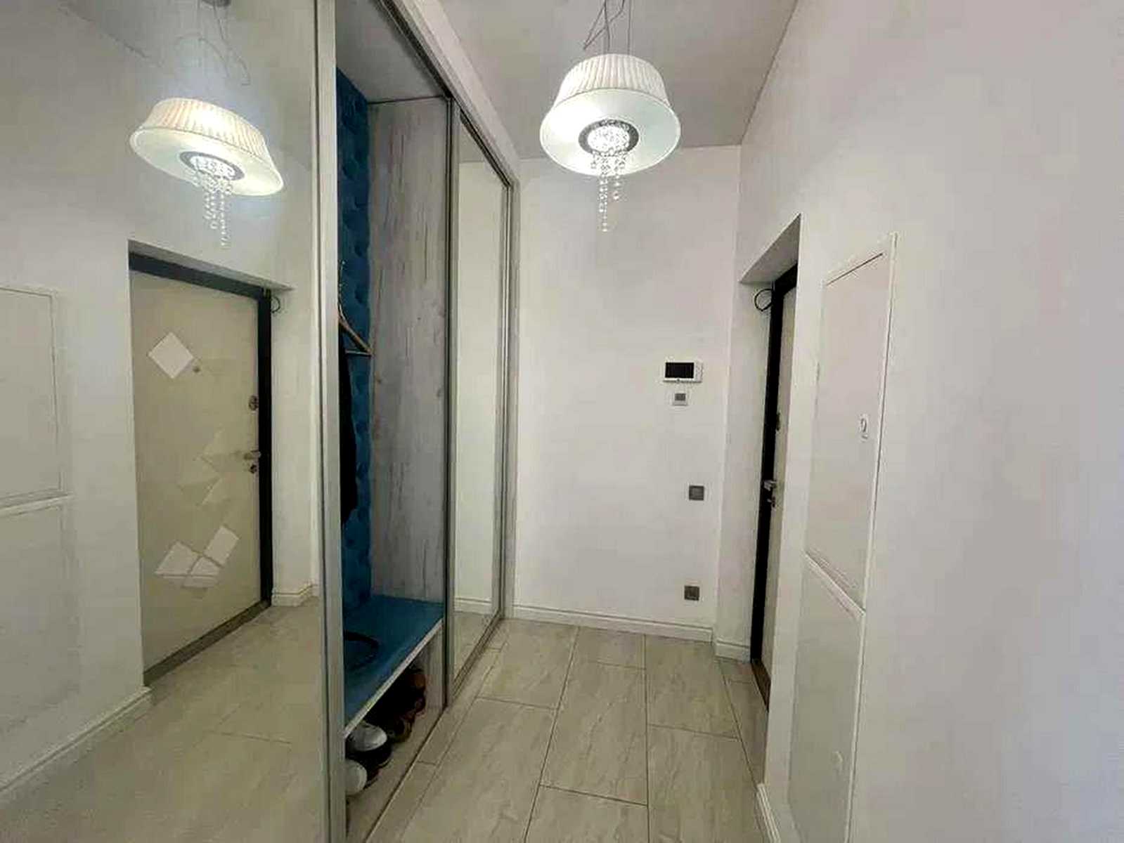 1877586510043477