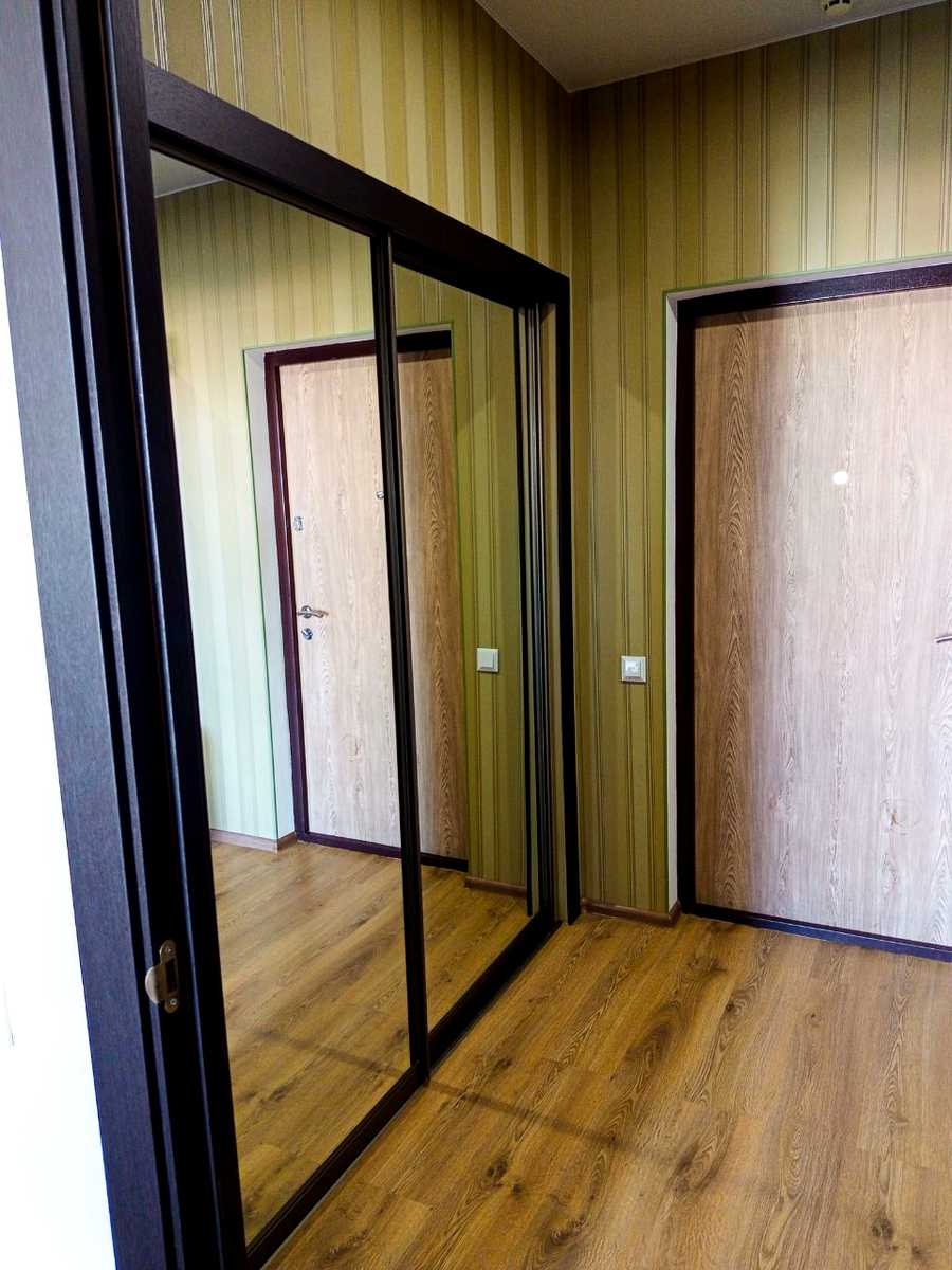 1877590885135009
