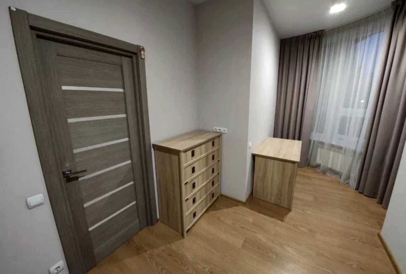 1877590944870065