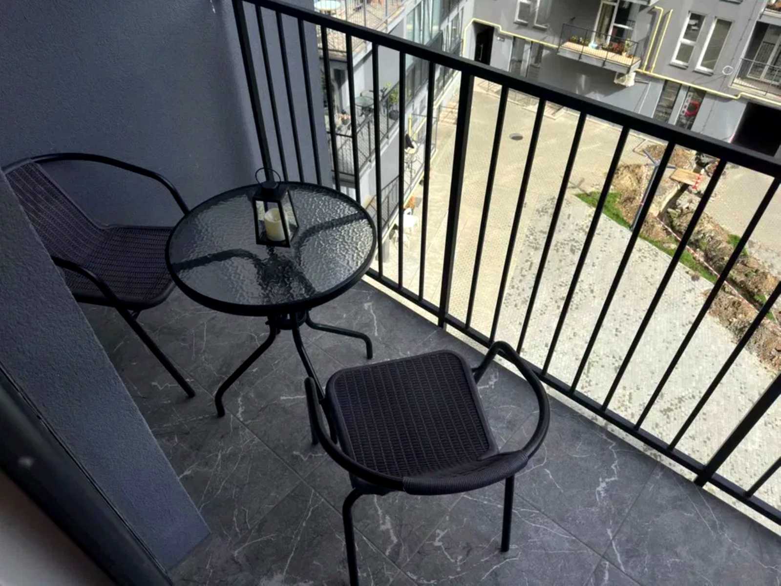 1877591246285223