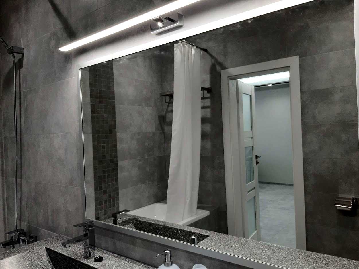 1877595866993015