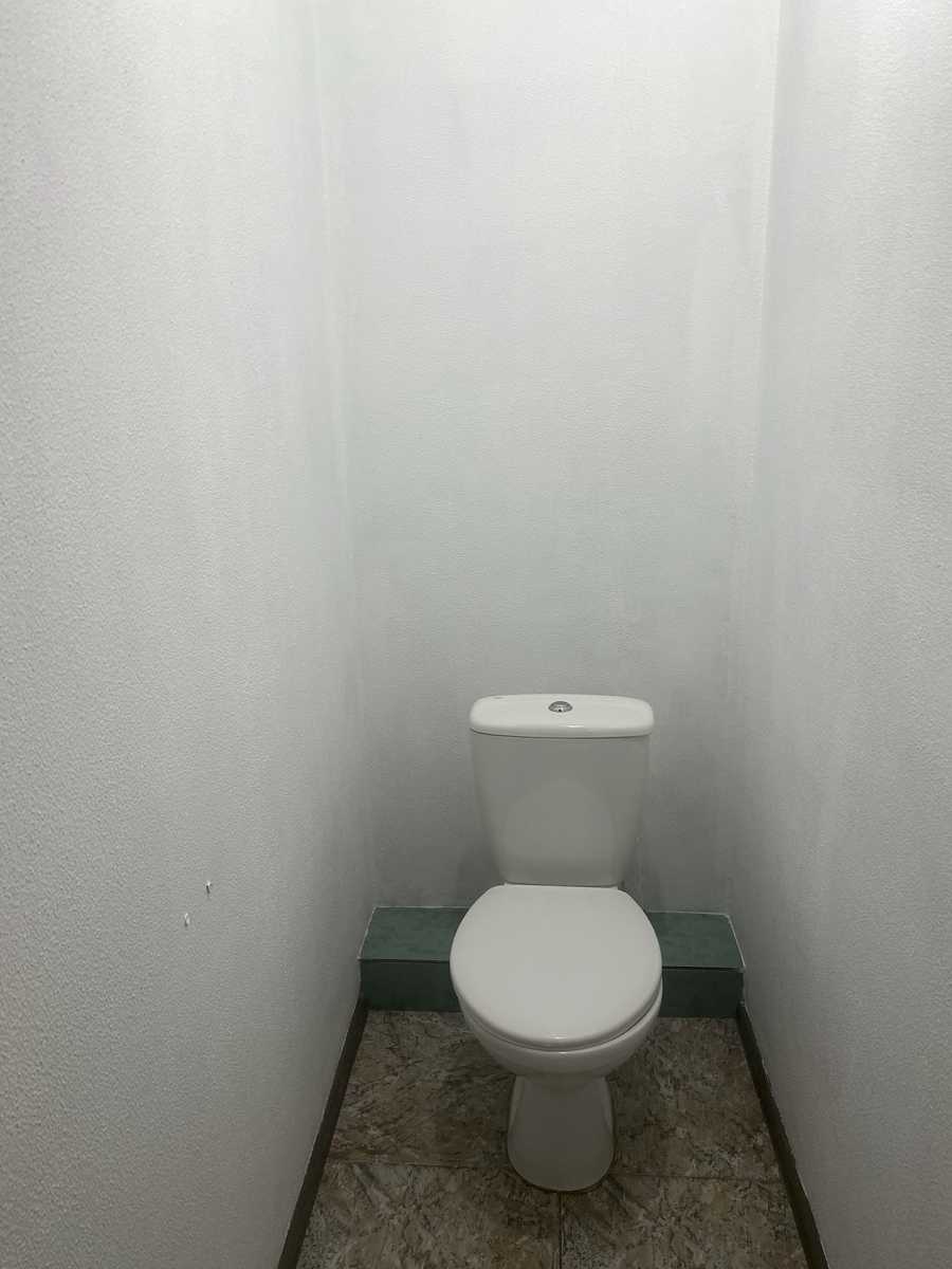 1877596948922458