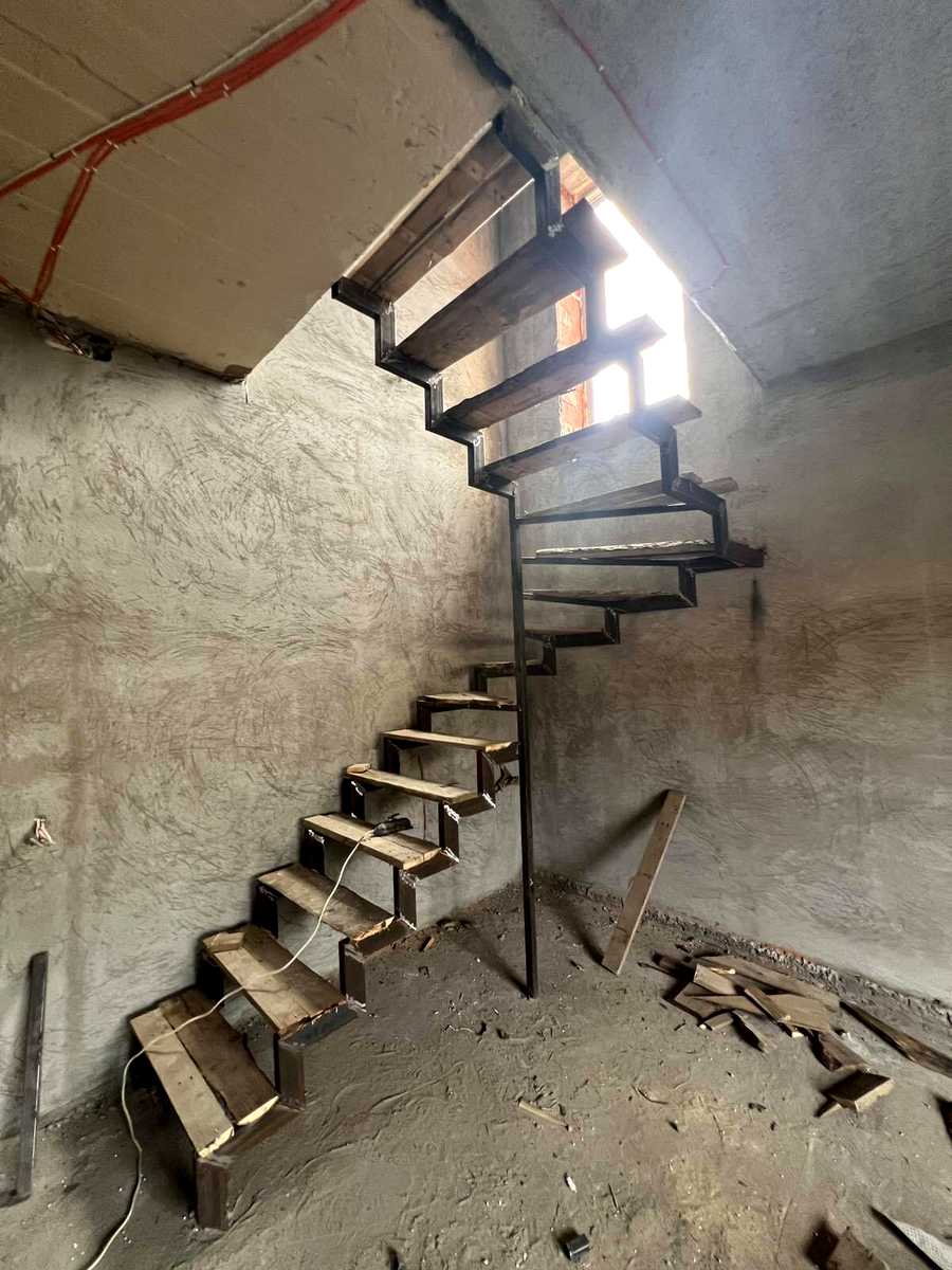 1877607113665757