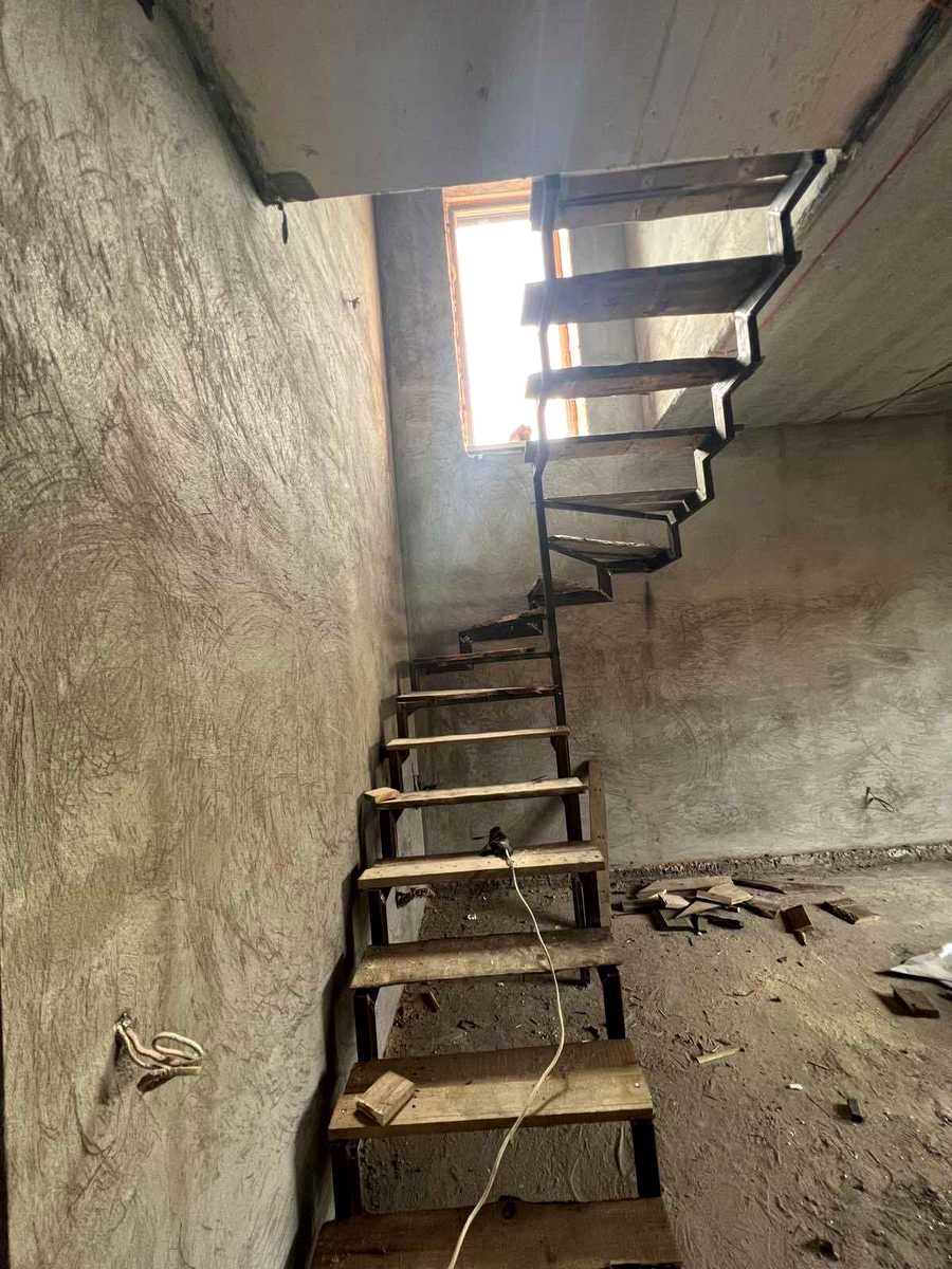 1877607113675938