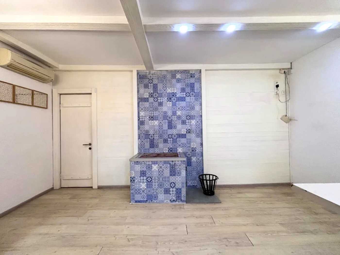 1877612173076273