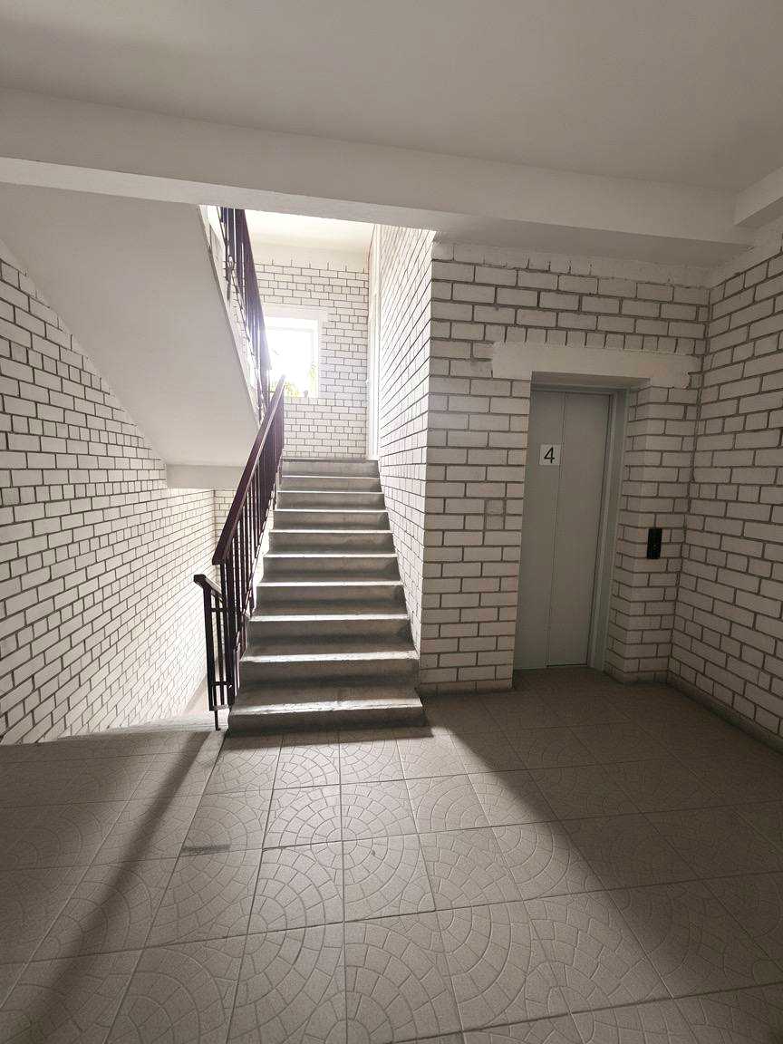 1877640350854666