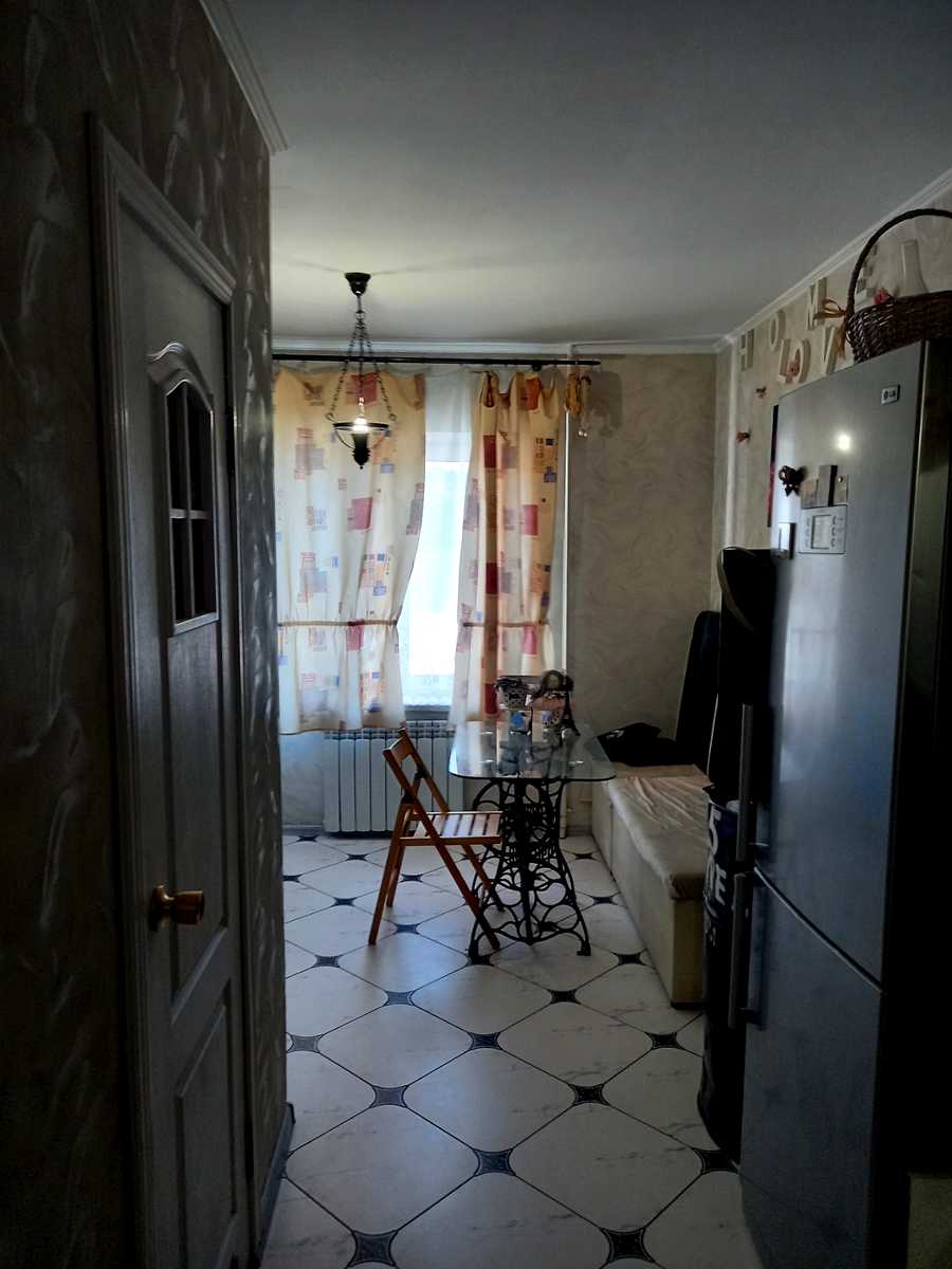 1877641157825594