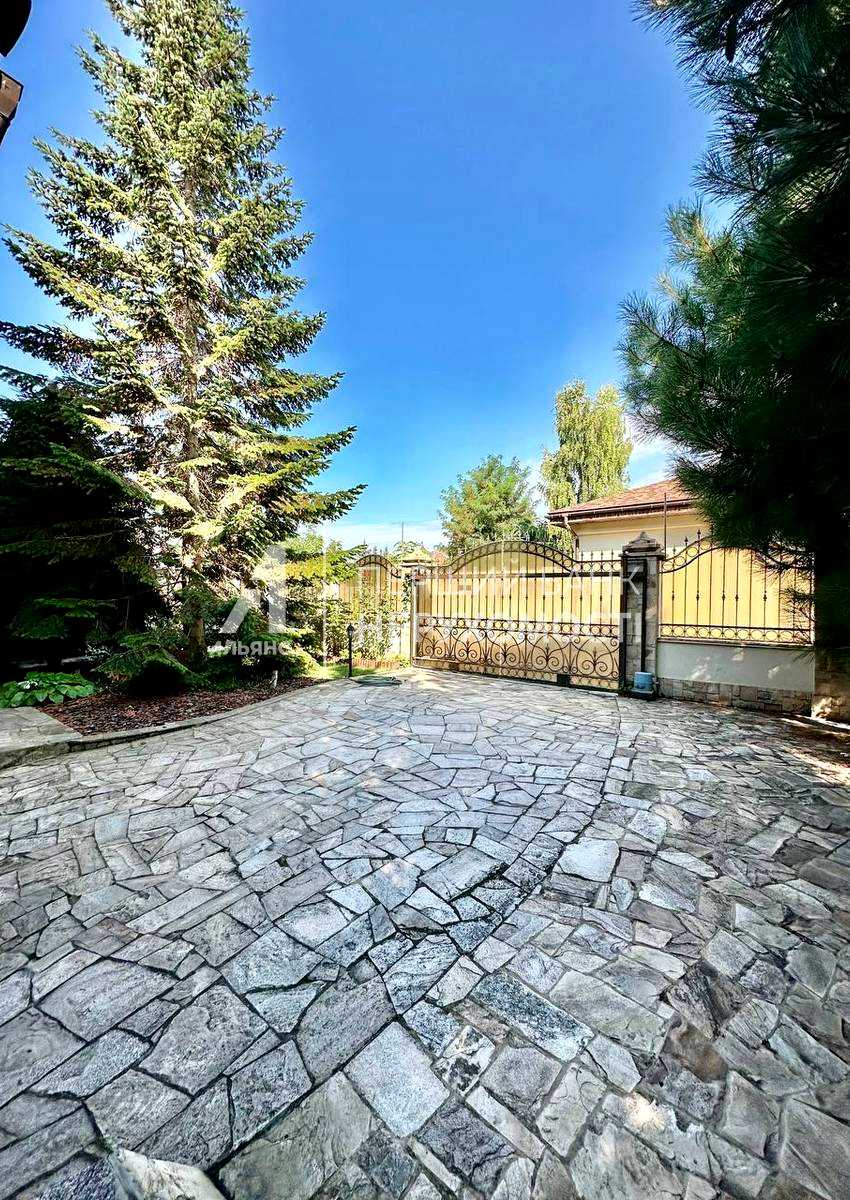 Дом по адресу ул. Костанди (площадь 470 м²) - imageAlt 8 Дом по адресу ул. Костанди (площадь 470 м²) - Atlanta.ua - imageAlt 8