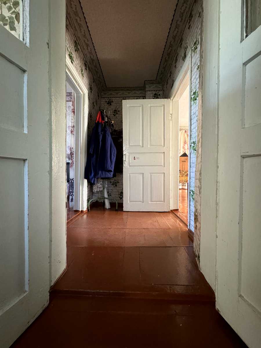 1877646922263682