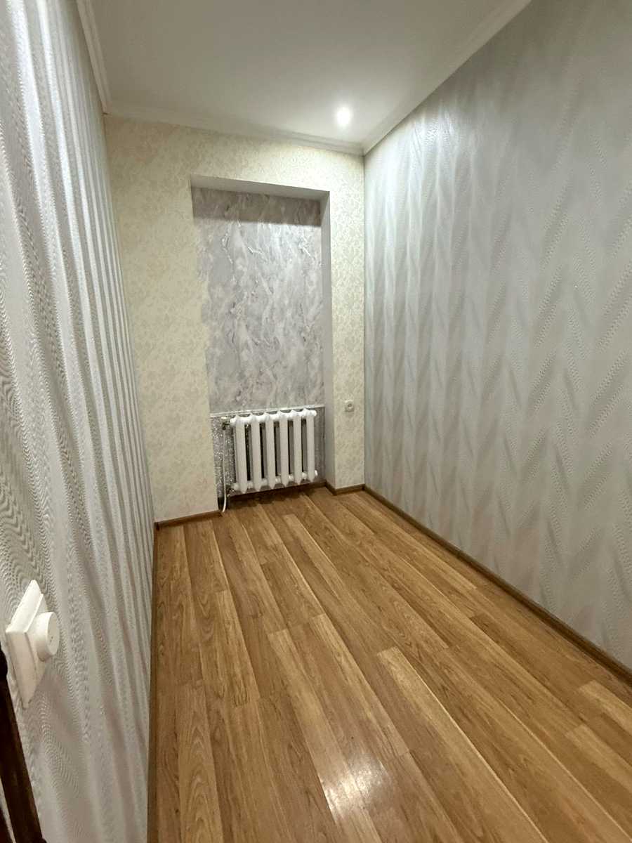 1877647690230925