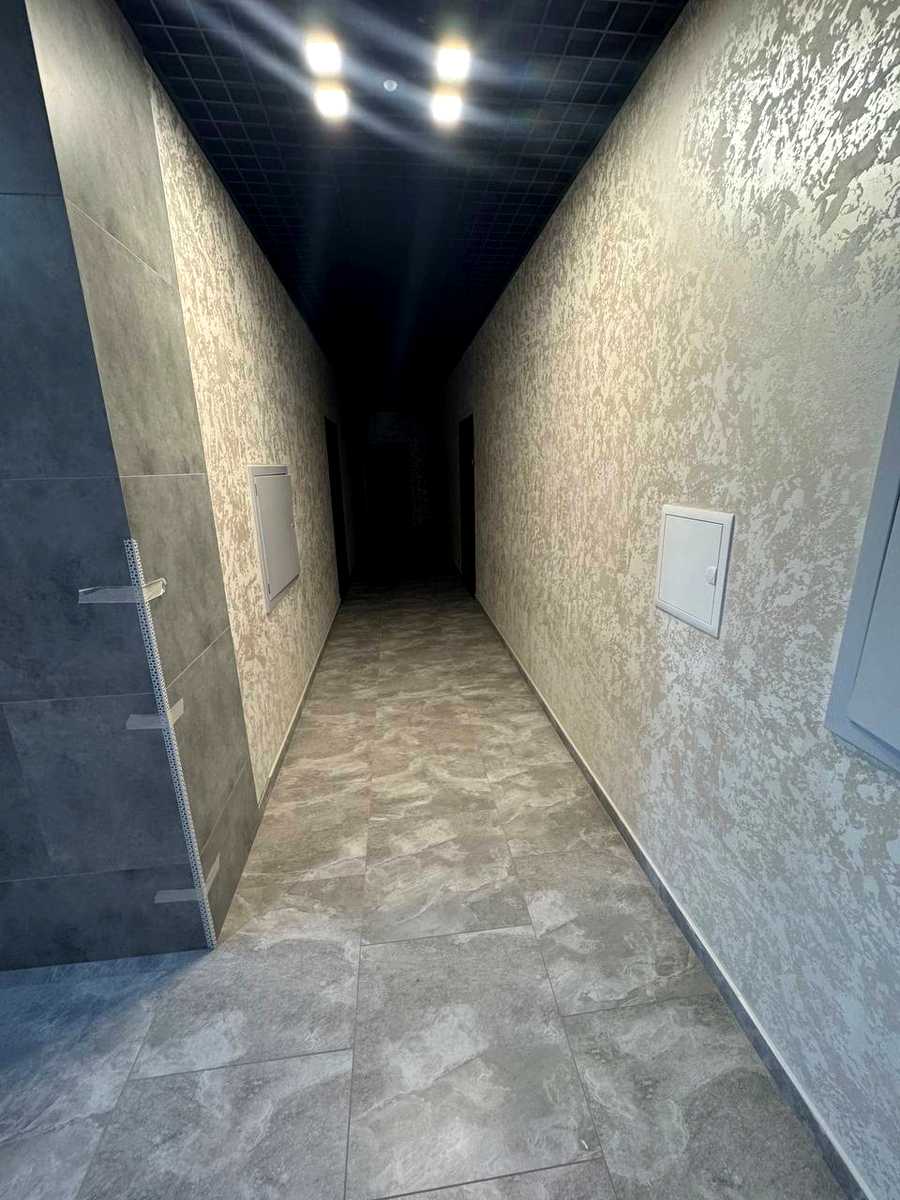 1877648571811258