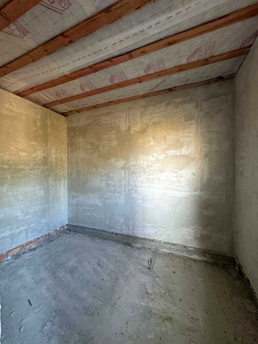 1877648575855442
