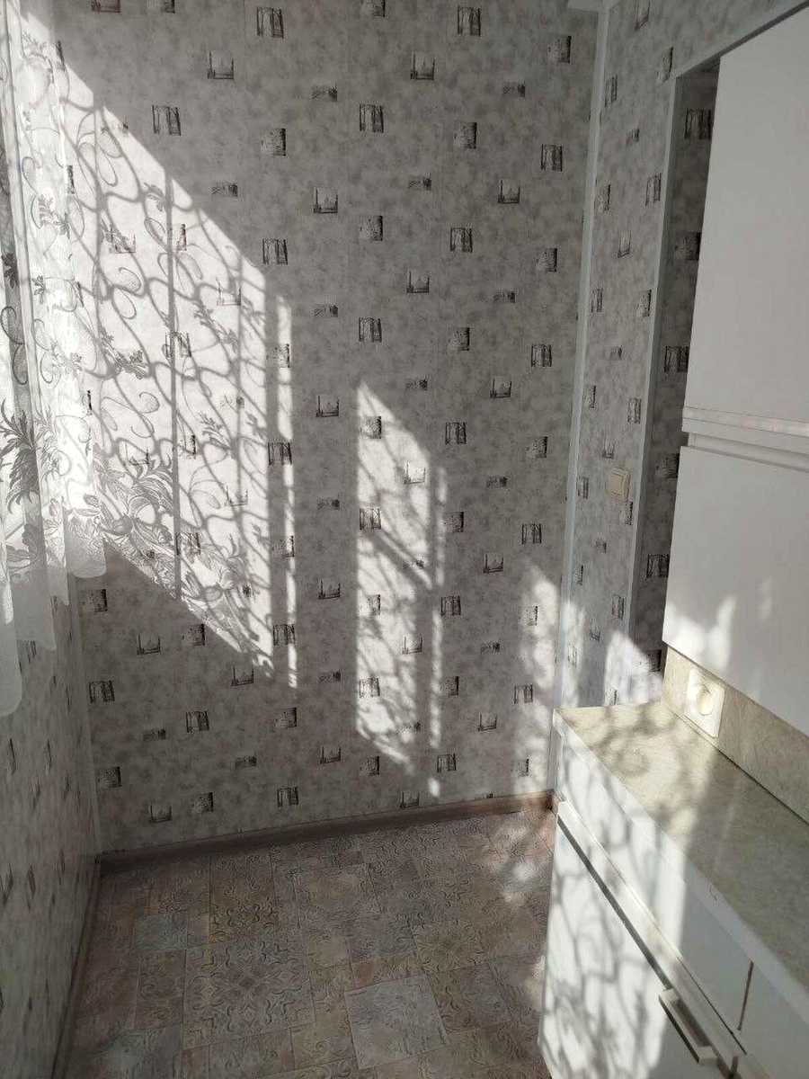 1877650128385680