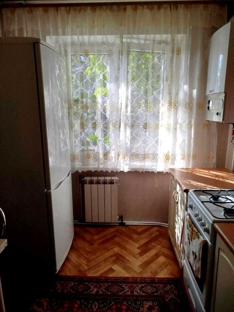1877650129004921