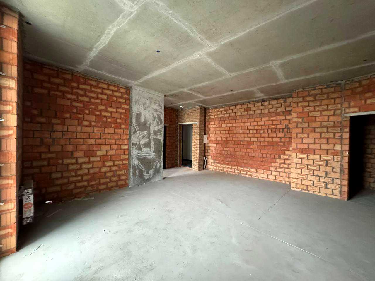 1877651330175926
