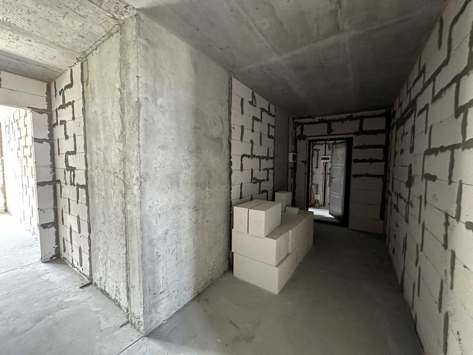 1877651410552363