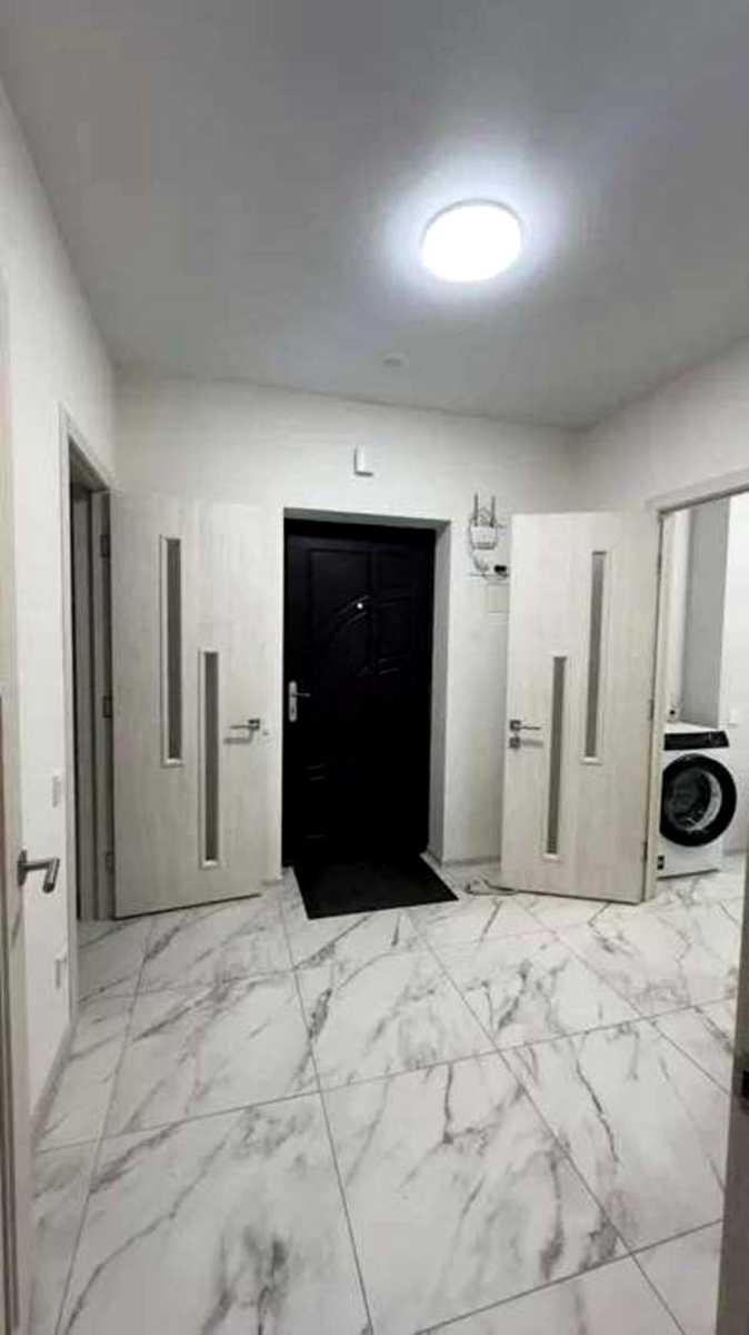 1877651737452040