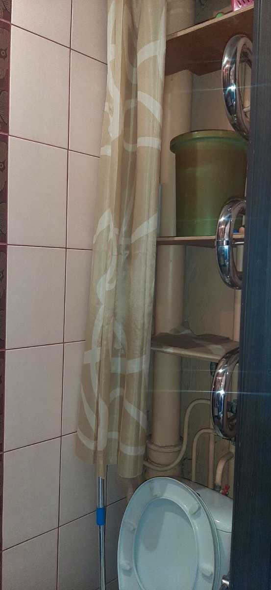 1877652376522895