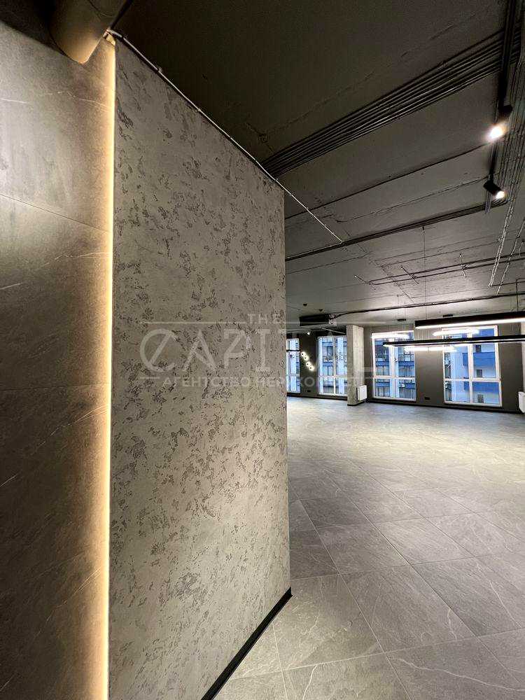 1877652529659357