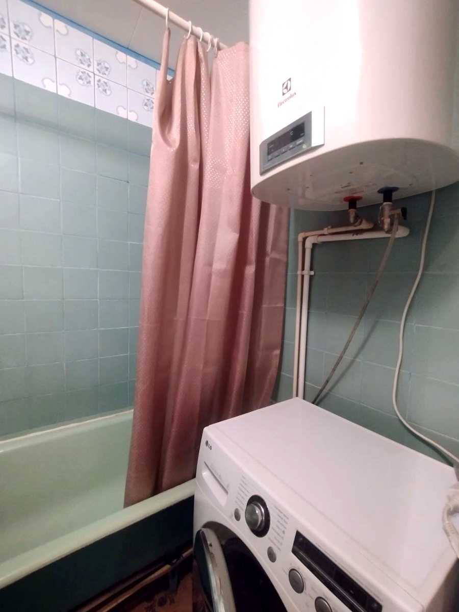 1877653878368260