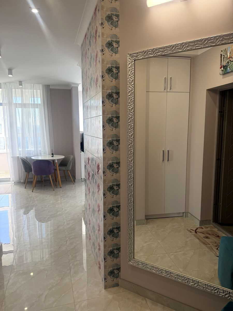 1877654013299611