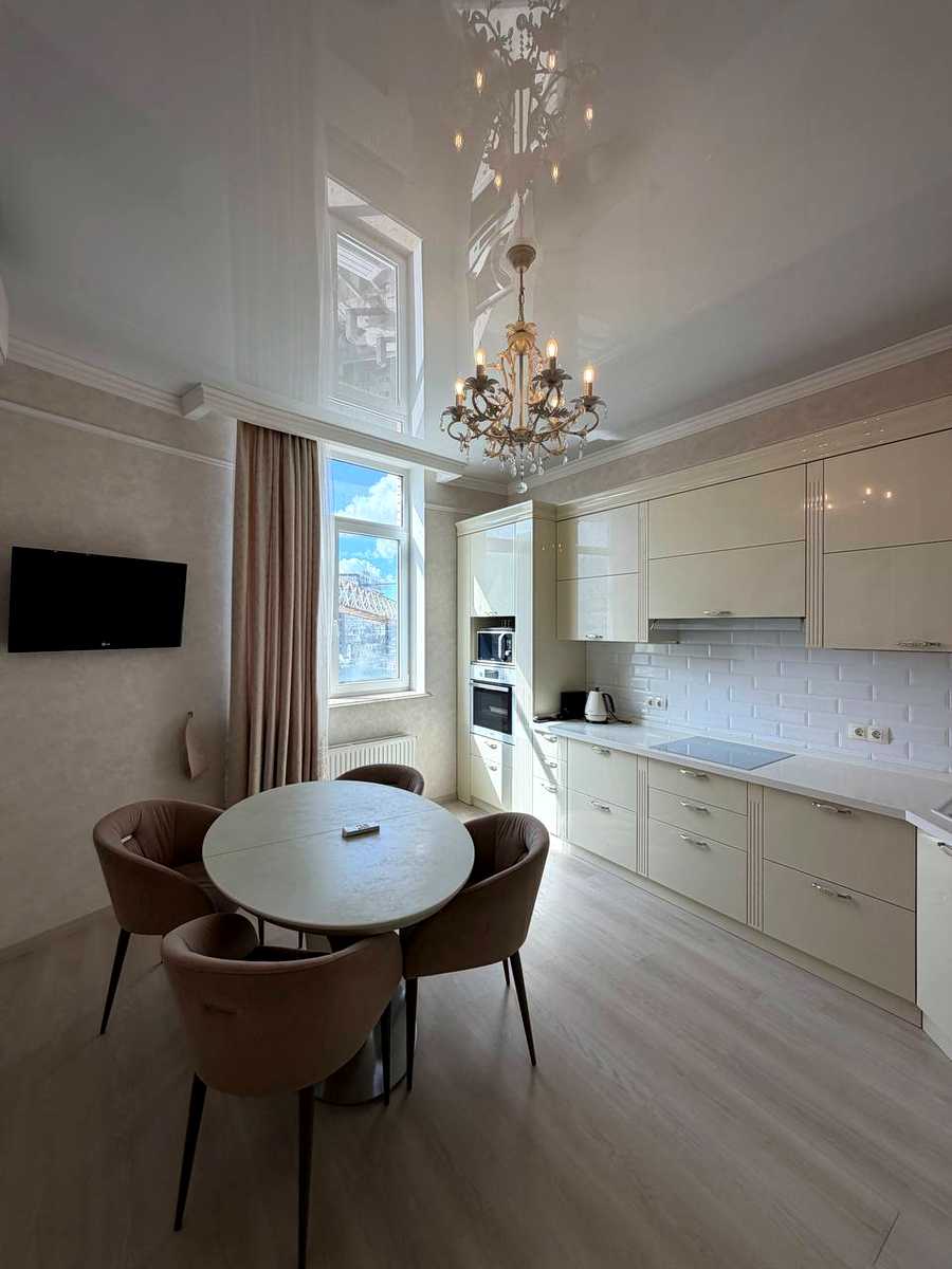 1877654862643309