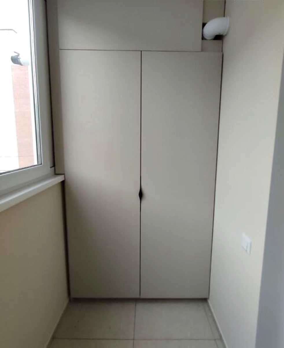 1877657181773153