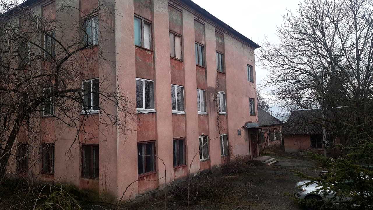 1877657318242538