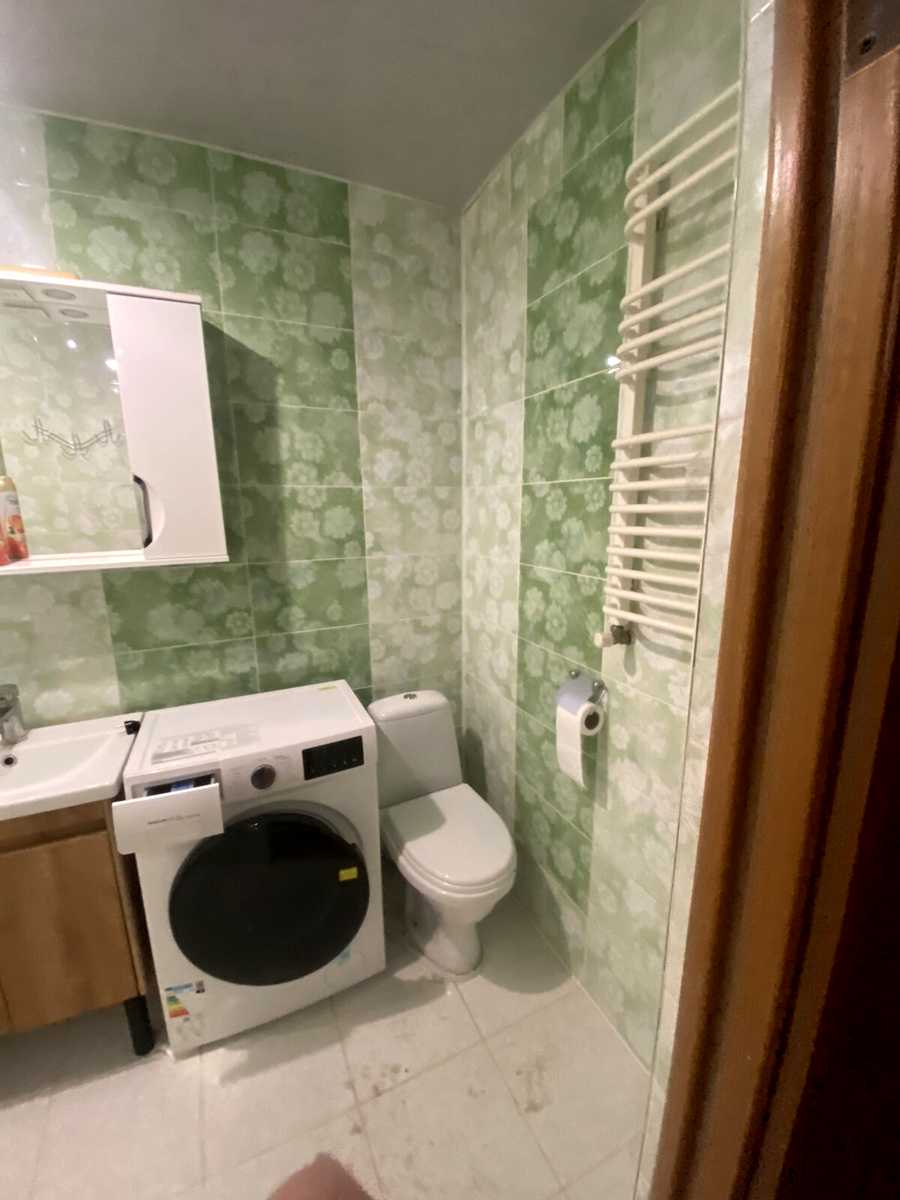1877657485586829