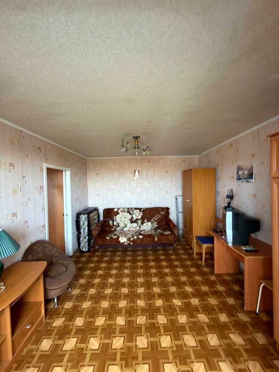 1877657660748888