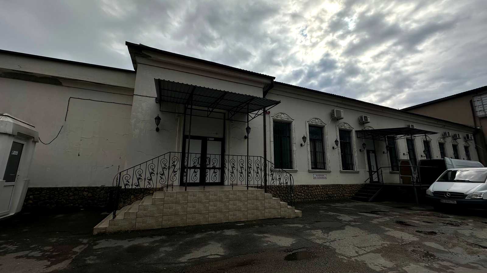 Комерційна нерухомість за адресою вул. Стуса Василя (площа 693 м²) Комерційна нерухомість за адресою вул. Стуса Василя (площа 693 м²) - Atlanta.ua
