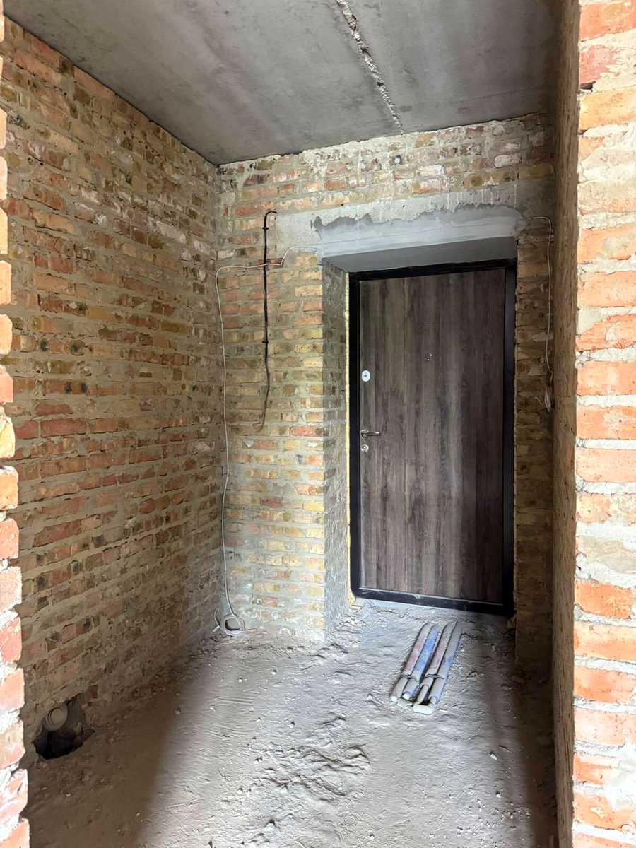 1877659529011285