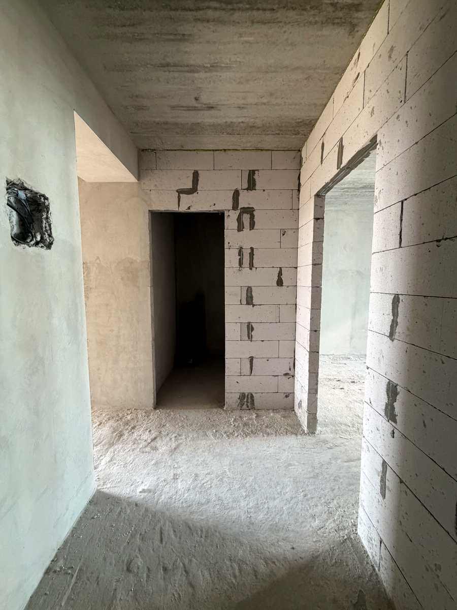 1877661970837074