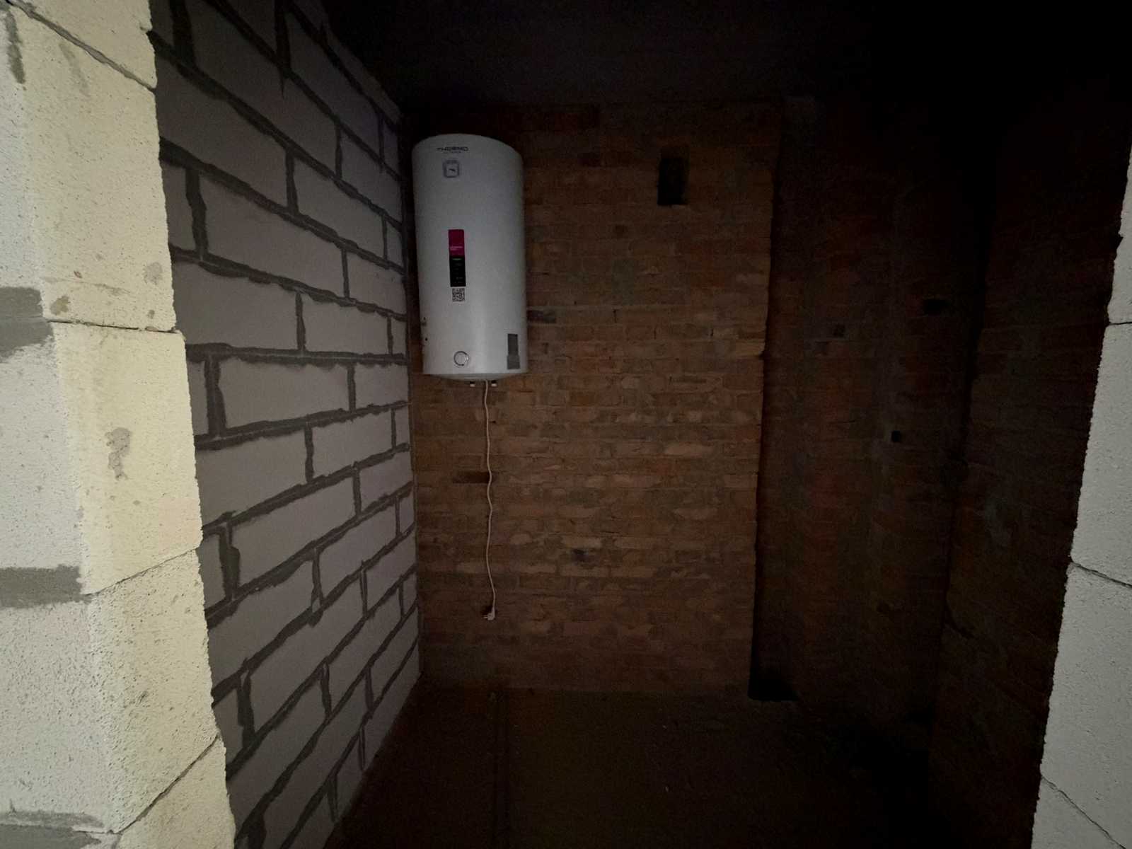 1877662759950213