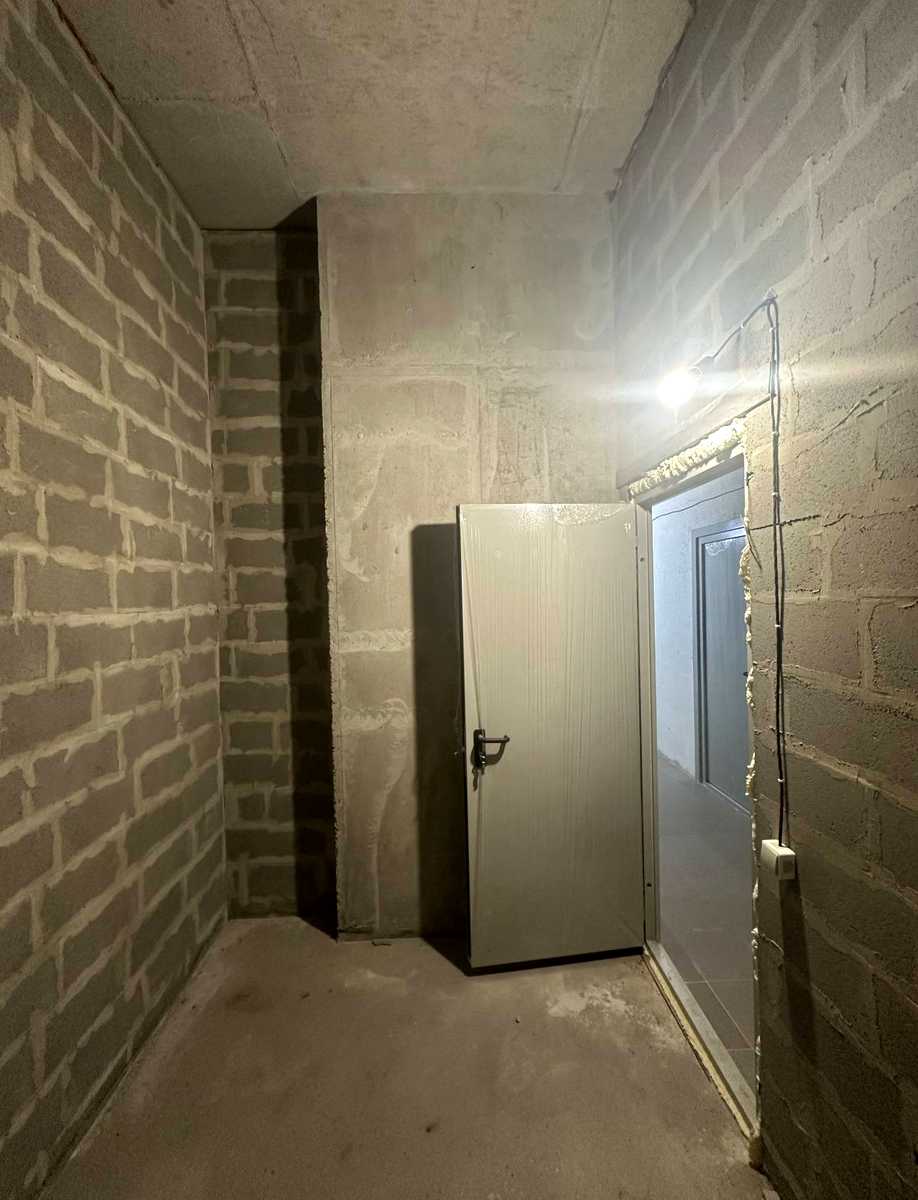 1877663673639911