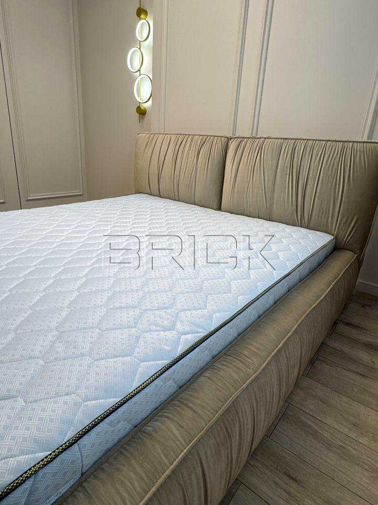 1877664132940127