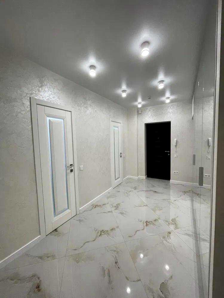 1877664209284500