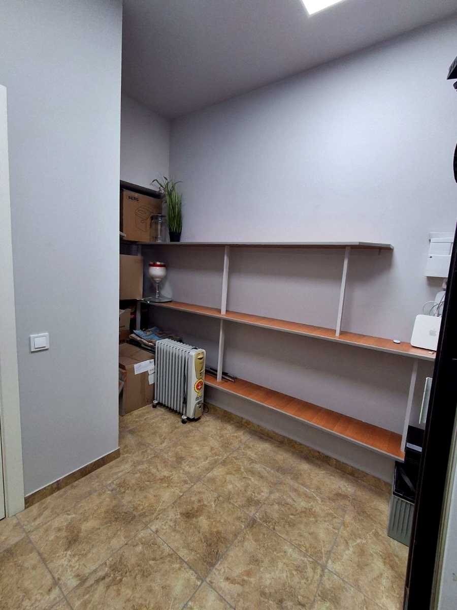 1877664374558547