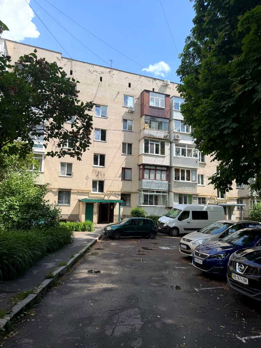 1877664756695663