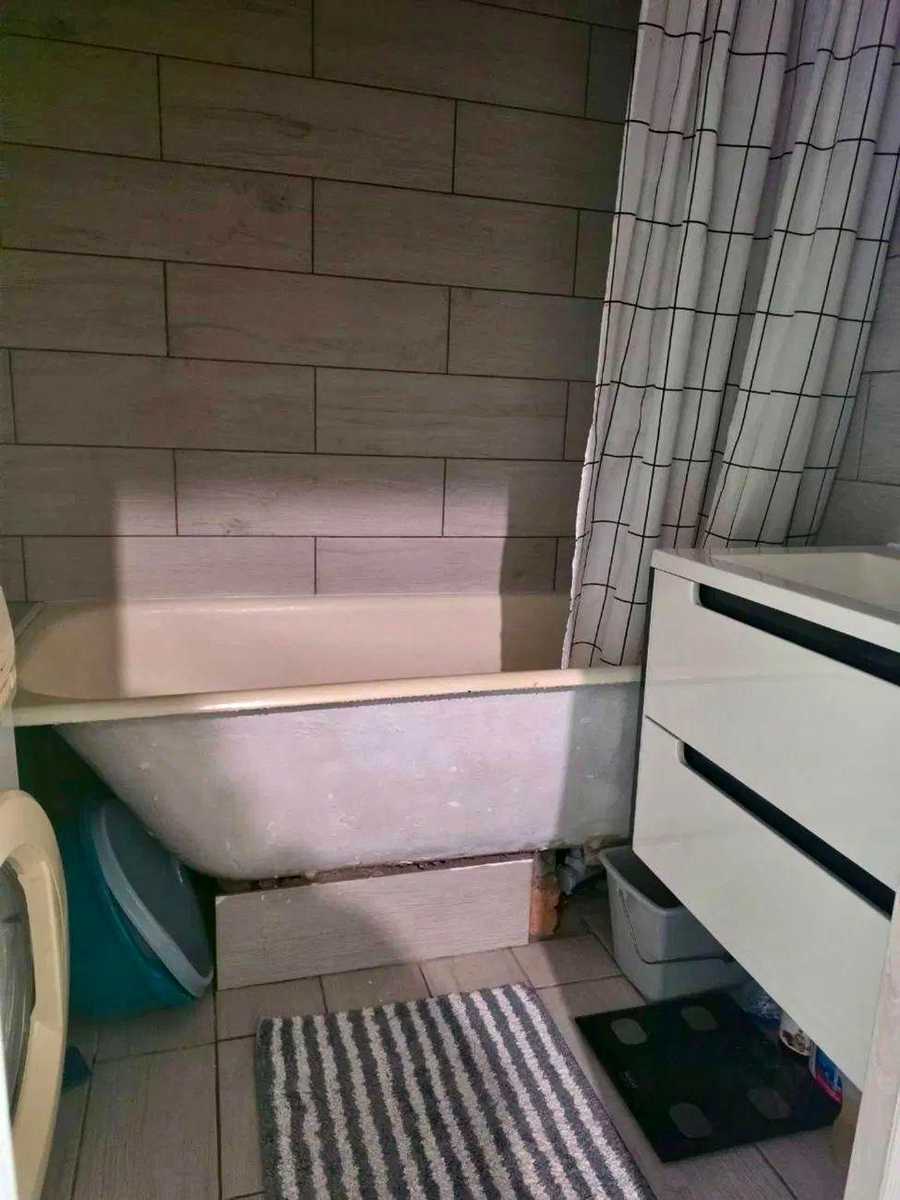 1877665472034576