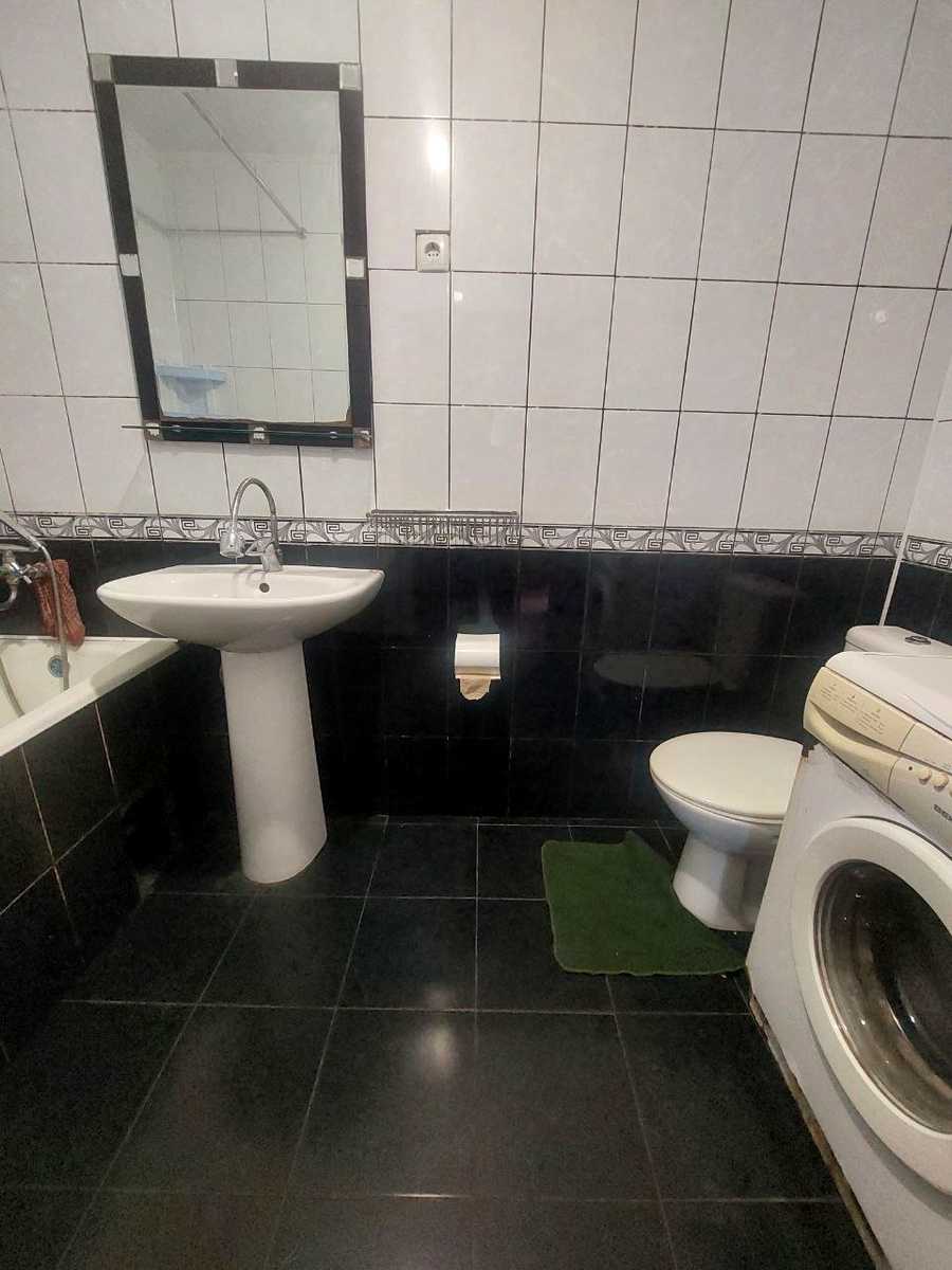 1877665838447479