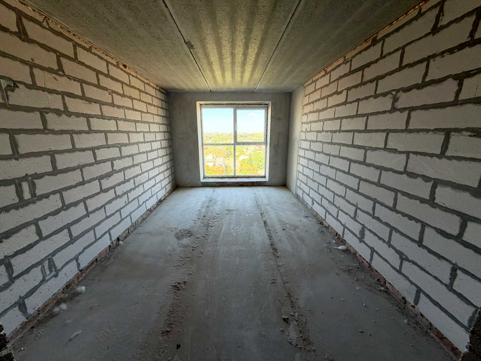 1877666263300681