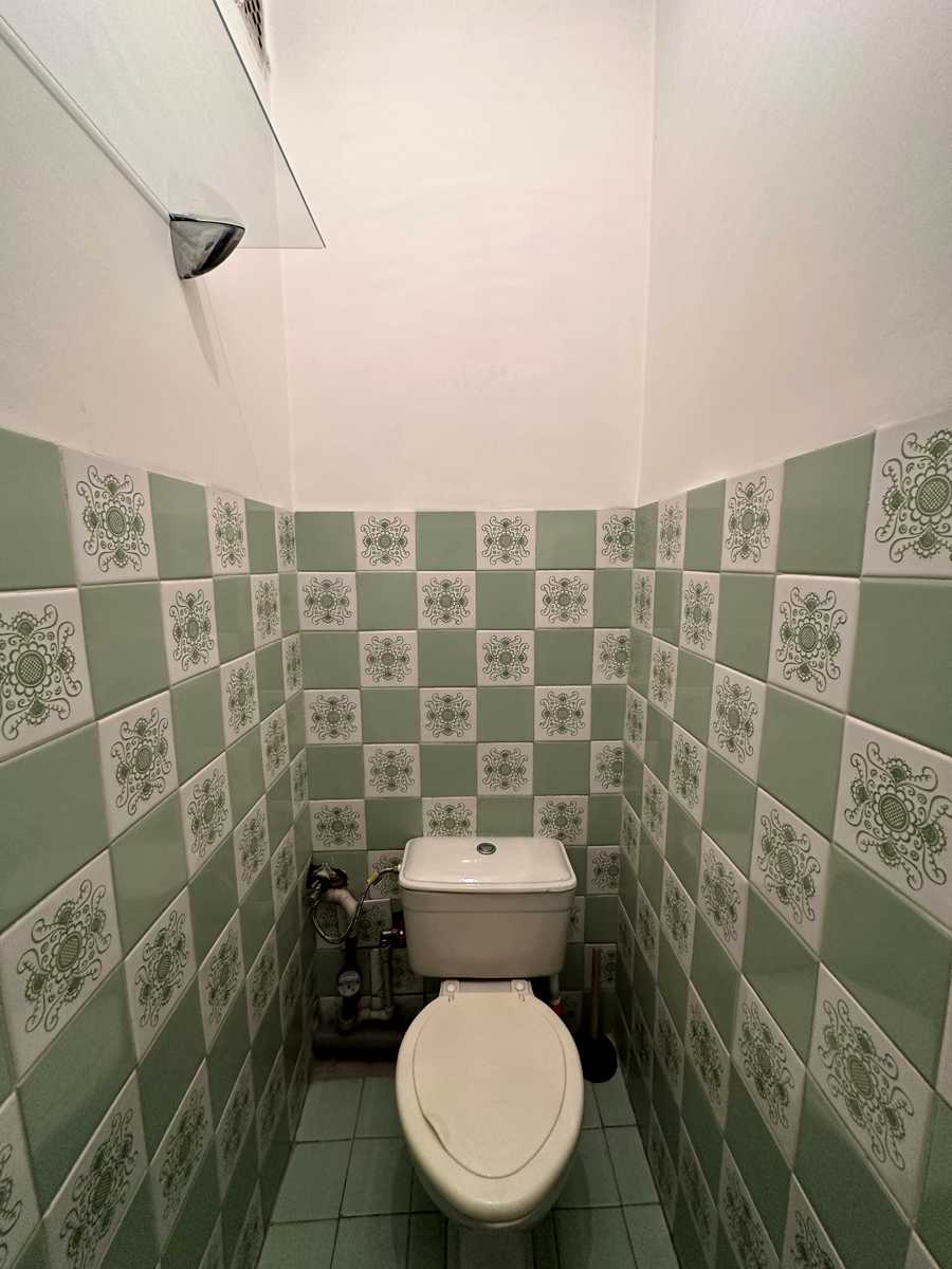 1877667182925048