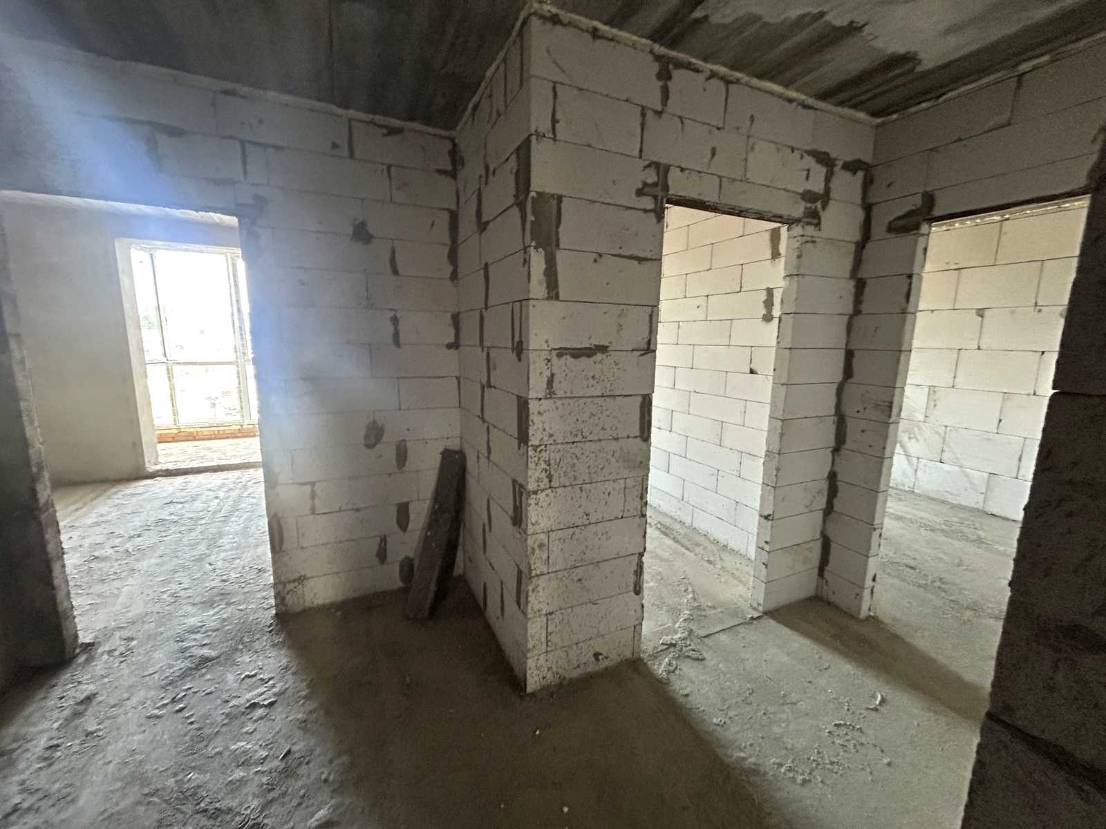 1877667765333529