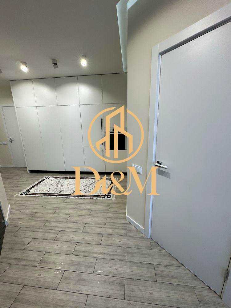 1877668012066906