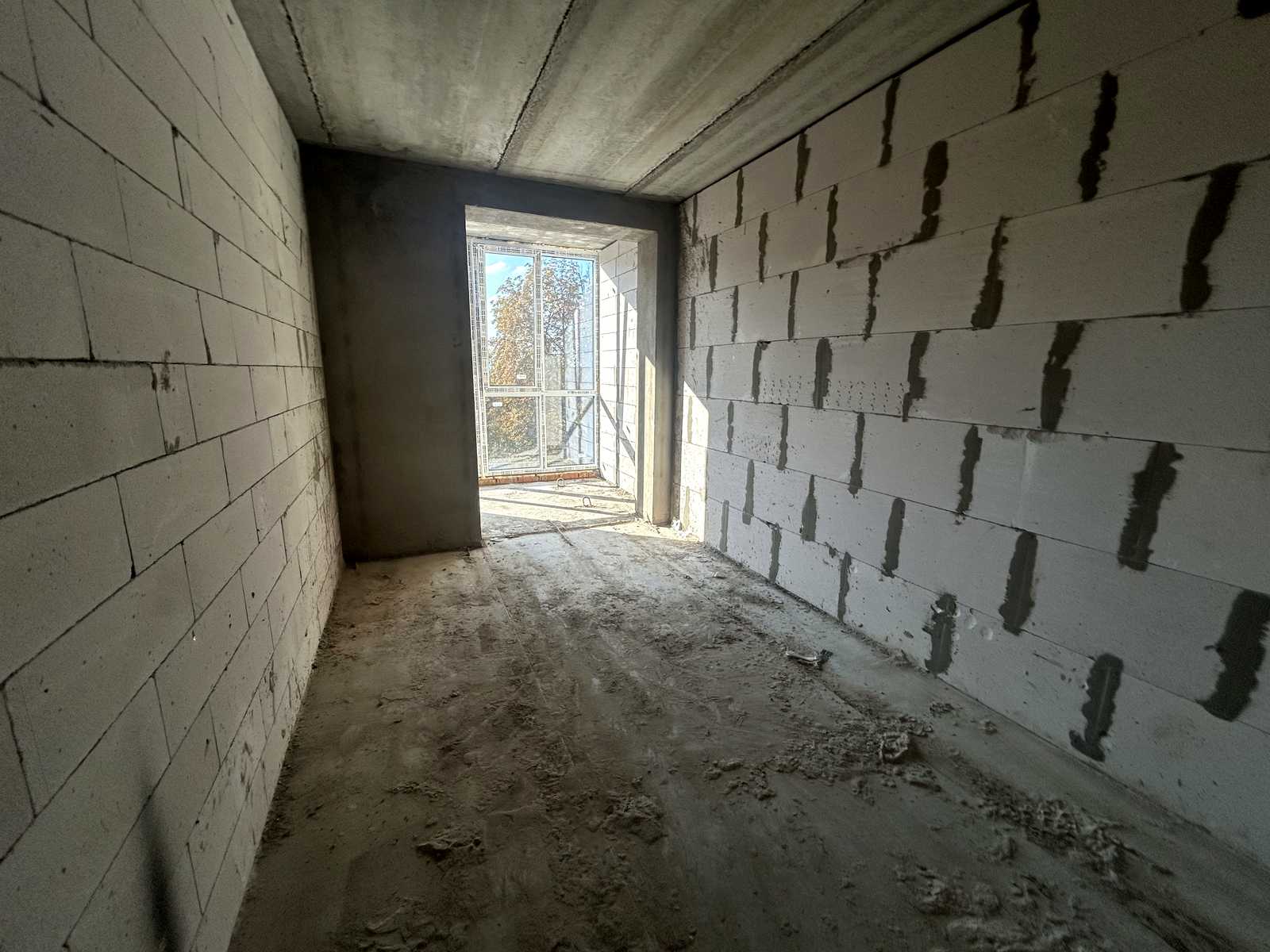 1877668437065336