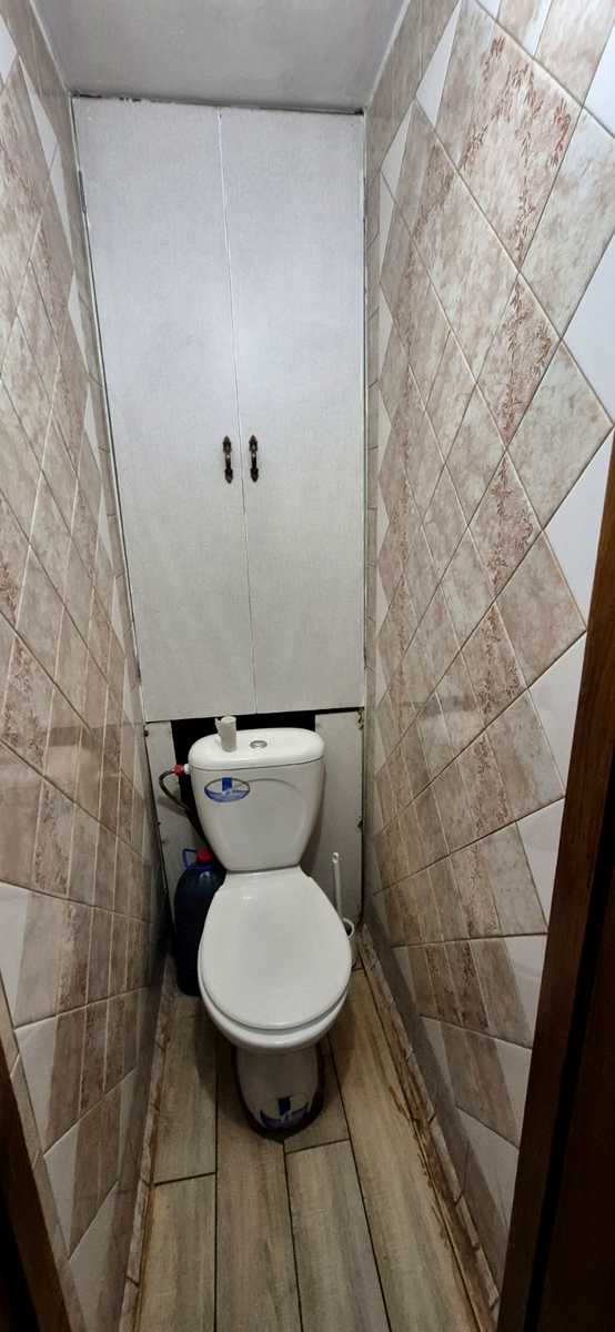 1877668735657285