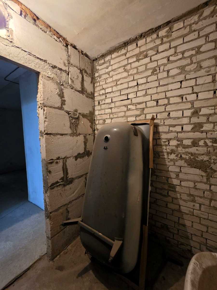 1877668744496770